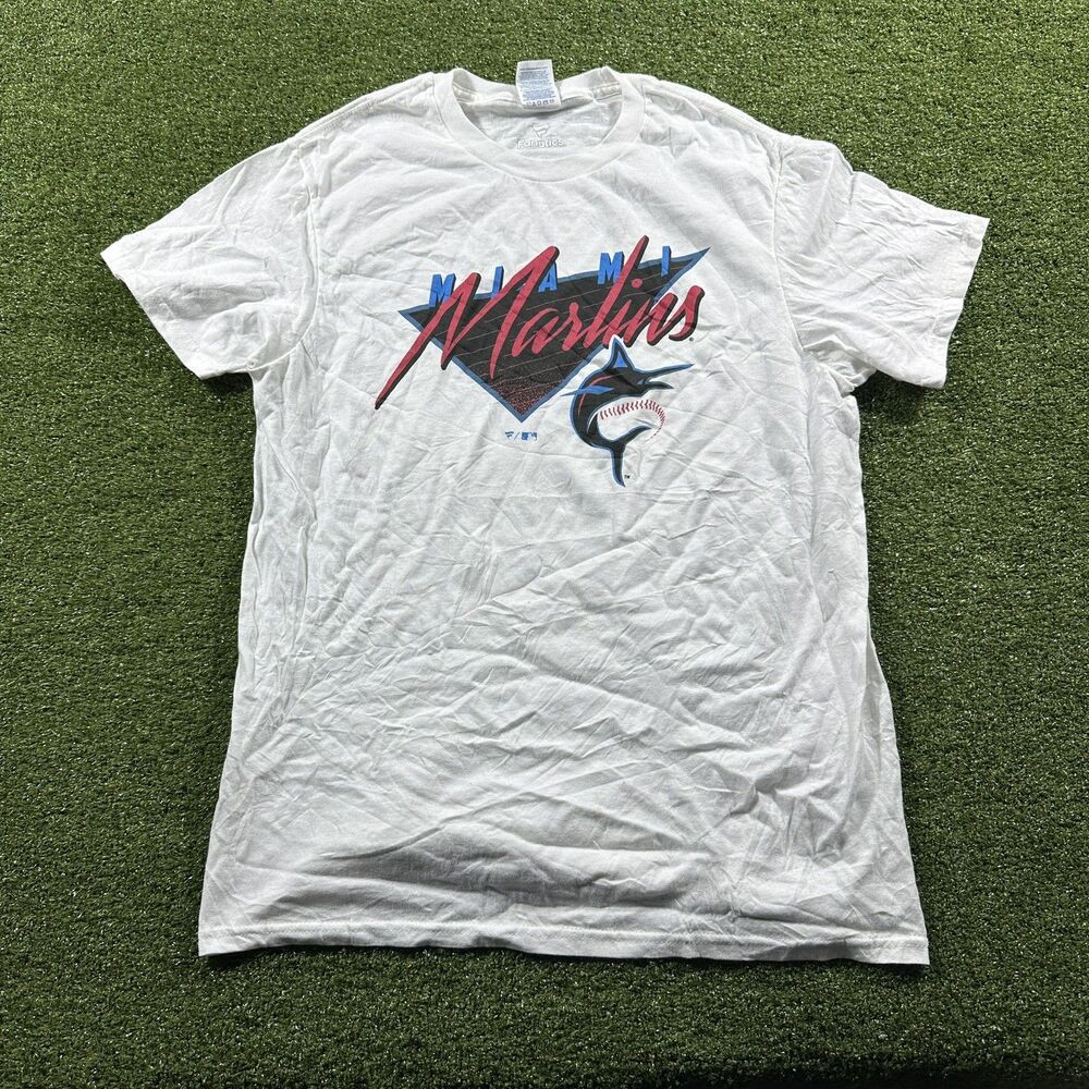 Miami Marlins Fanatics Men's Medium White Graphic T-Shirt NWOT MLB